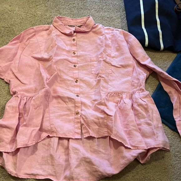 Holding horses small pink button down - Picture 6 of 10